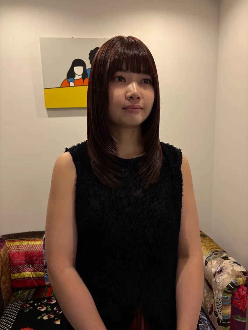 ミディアム 魚谷 綾渚のヘアスタイル