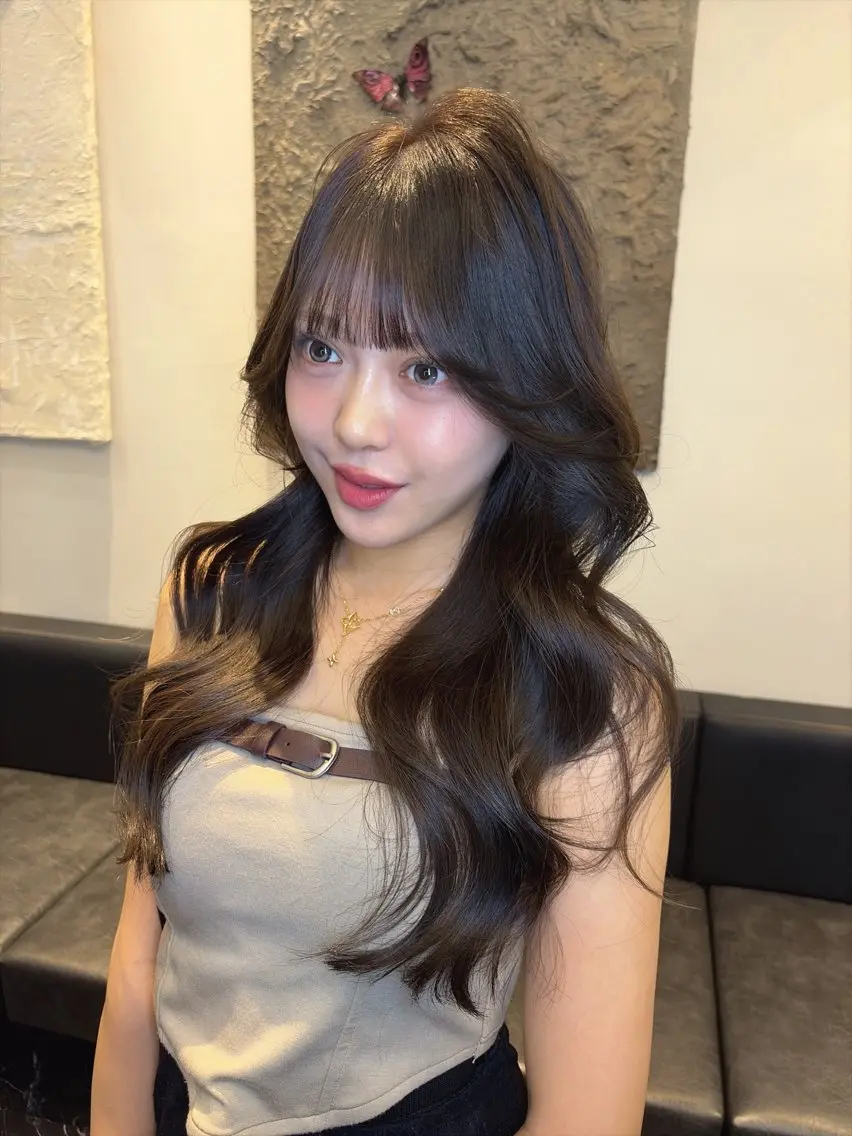 ロング カット ヘアカラー トリートメント 海野翔吾🇨🇳 ワンホンレイヤーのヘアスタイル