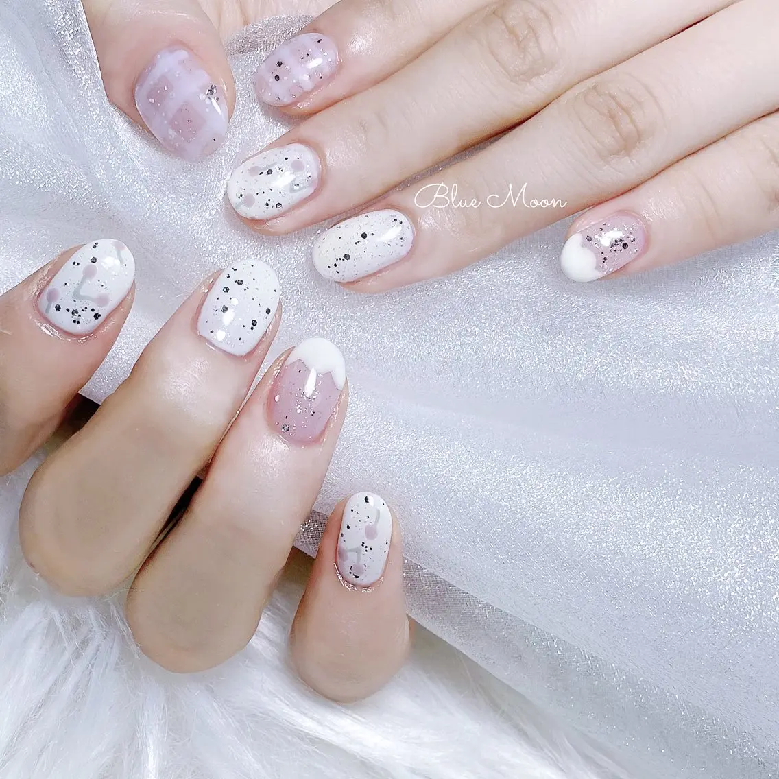 ネイル ハンドネイル フットネイル ハンドケア nail salon Blue Moonのネイルデザイン