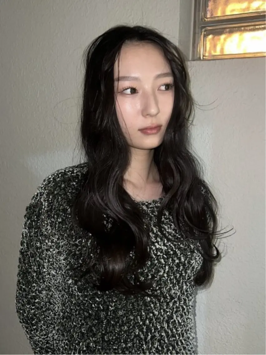ロング SIKI ゆうのヘアスタイル