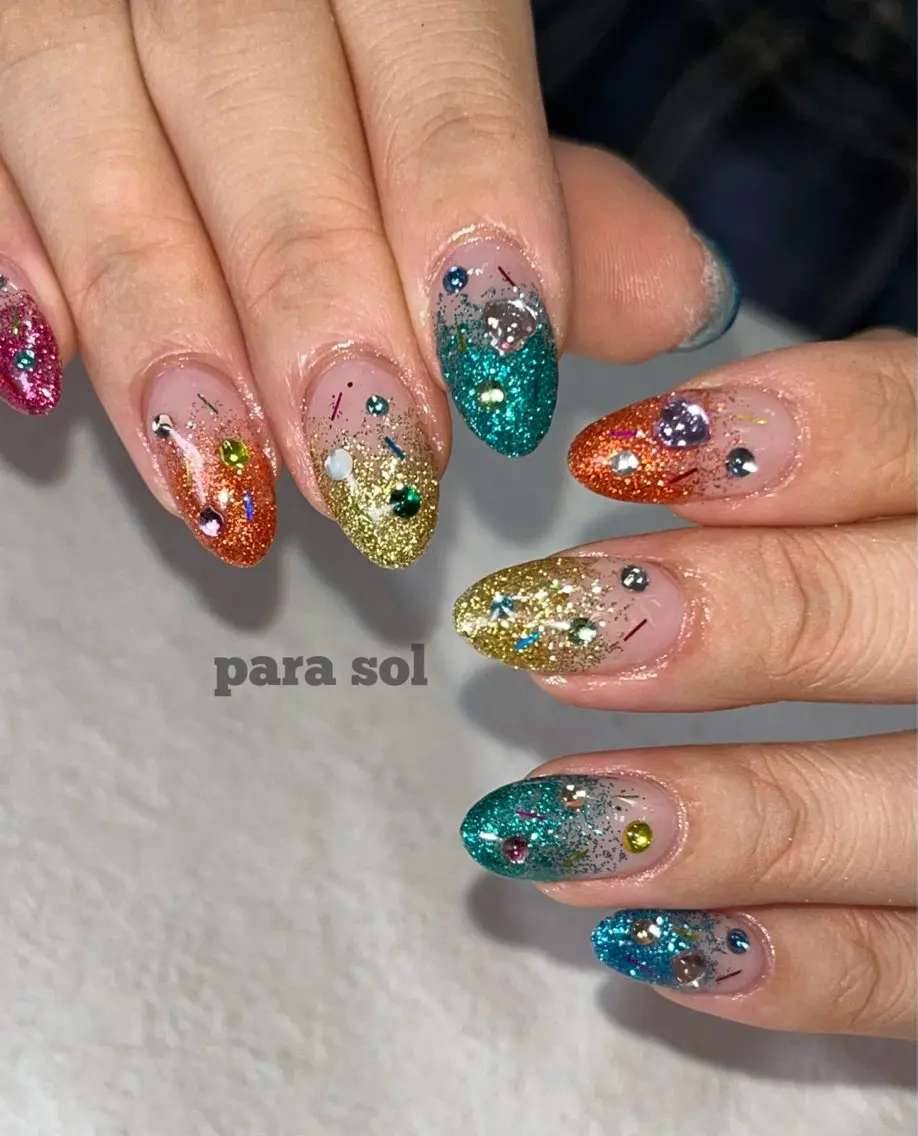 ネイル キラキラネイル ラメ(グリッター) ストーンネイル ハンドネイル Para Sol nail Maoのネイルデザイン