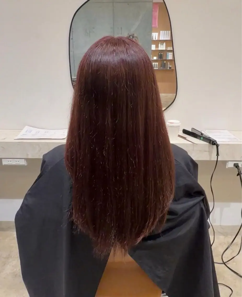 セミロング カラー こぐれ みさきのヘアスタイル