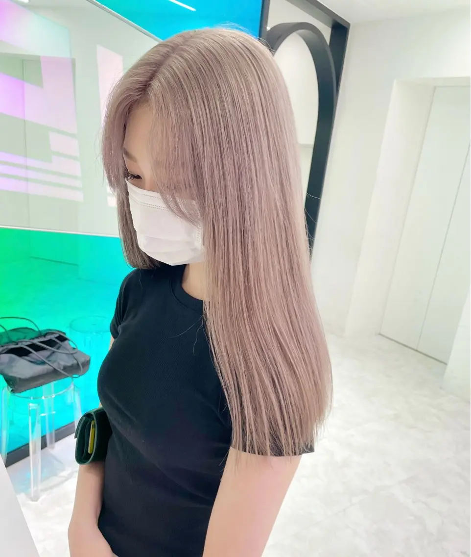 ロング カラー ヘアカラー 🤎モテ髪＆透明感 ミルクティー🥣🤎のヘアスタイル