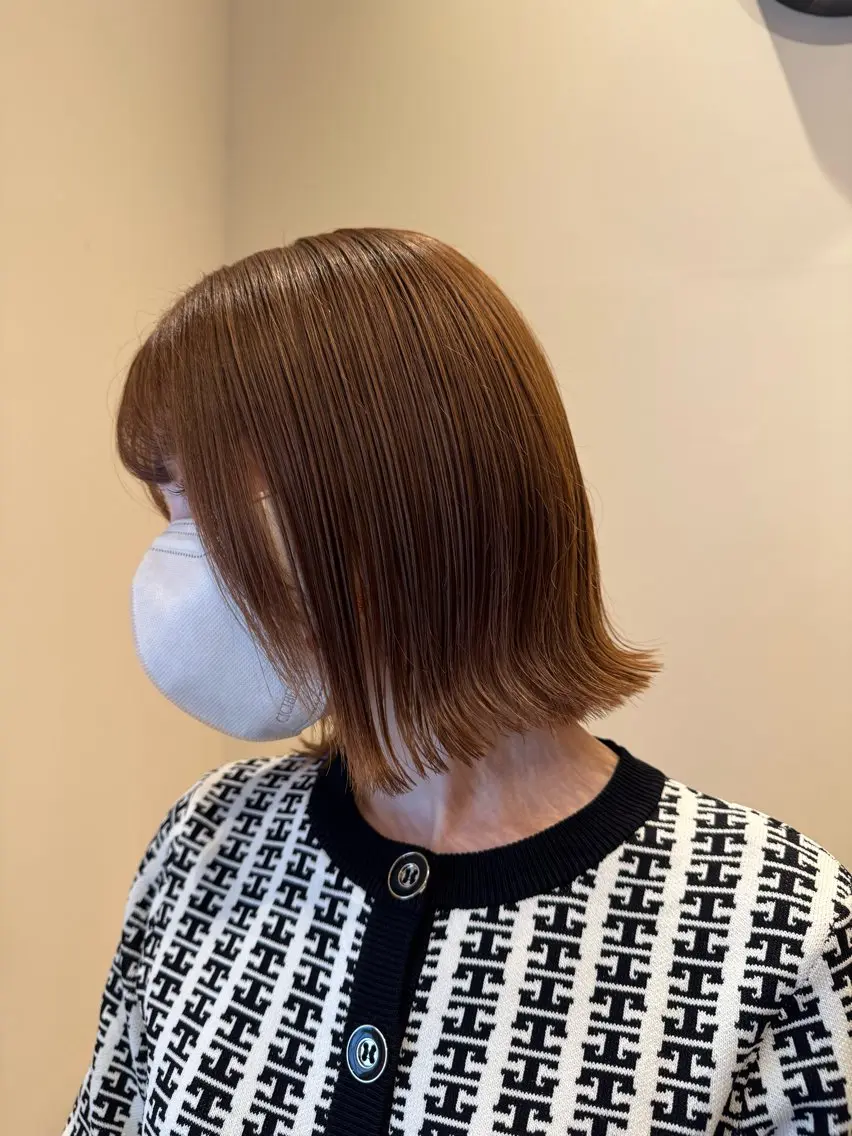 ミディアム カラー ベージュカラー ピンクカラー ピンクベージュ カット ヘアカラー トリートメント ENIF　大島 芽生のヘアスタイル