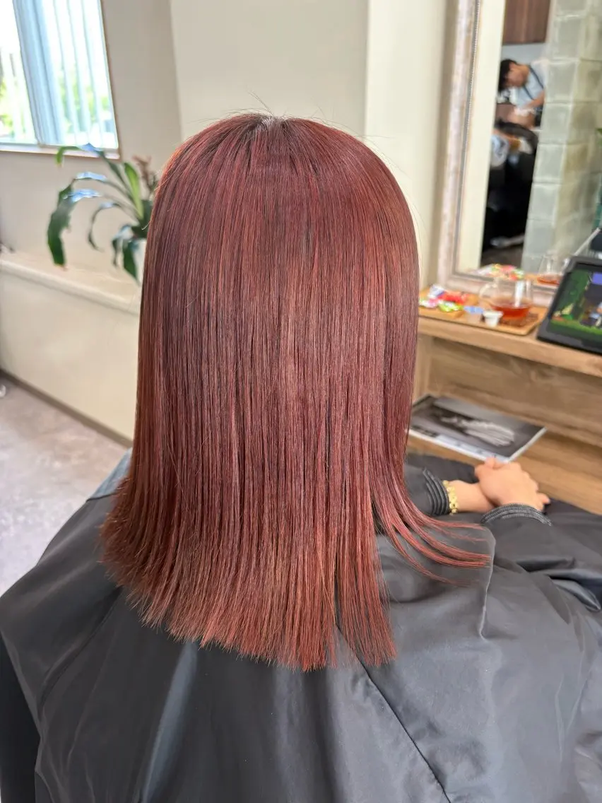 ミディアム 安谷屋 こはるのヘアスタイル