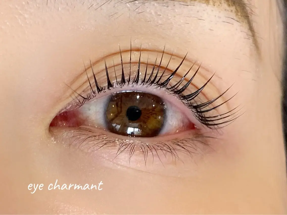 マツエク・マツパ パリジェンヌラッシュリフト EYE CHARMANTのマツエク・マツパデザイン