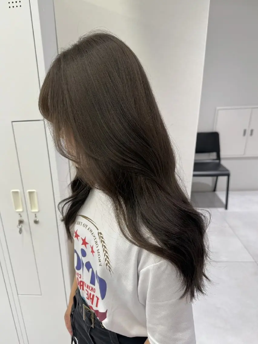 カラー ロング カット ヘアカラー トリートメント piLLon 心斎橋のヘアスタイル