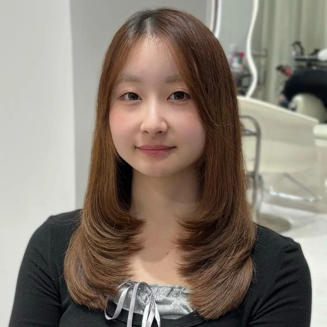 セミロング 韓国風ヘア レイヤーカット 後藤 瑠菜のヘアスタイル