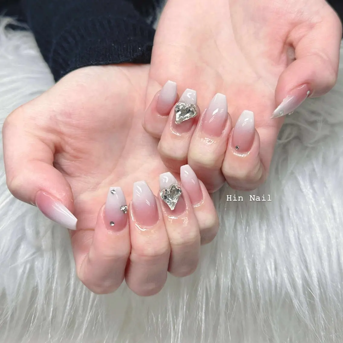 ネイル ハンドネイル HIN NAILのネイルデザイン