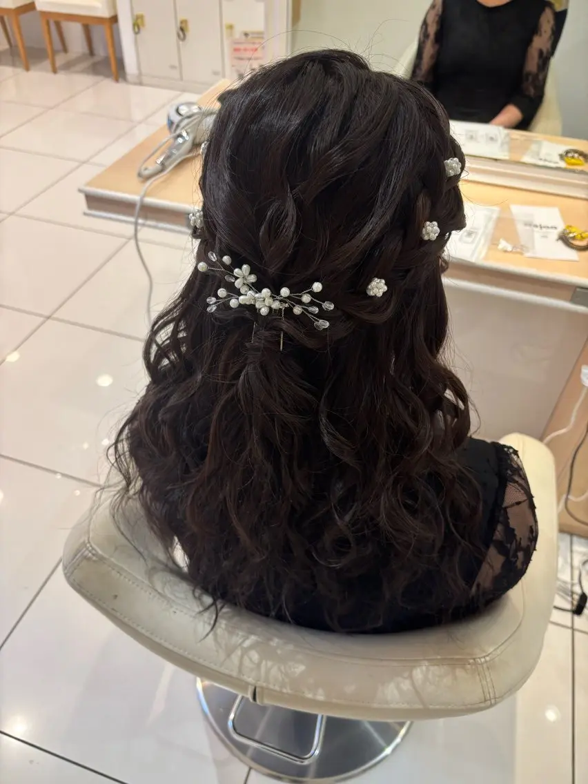 ロング ヘアアレンジ ヘアセット 宮永 璃沙のヘアスタイル