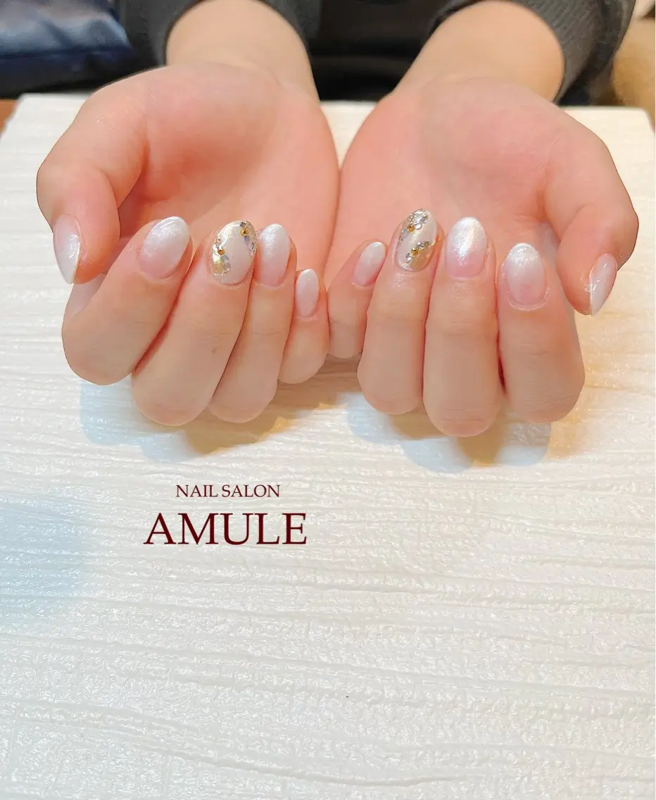 ネイル アートネイル ジェルネイル グラデーション ミラーネイル ストーンネイル NAILSALON AMULEのネイルデザイン