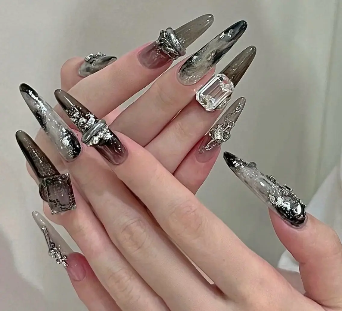 ネイル ハンドネイル D-BEAUTY Nailsalonのネイルデザイン