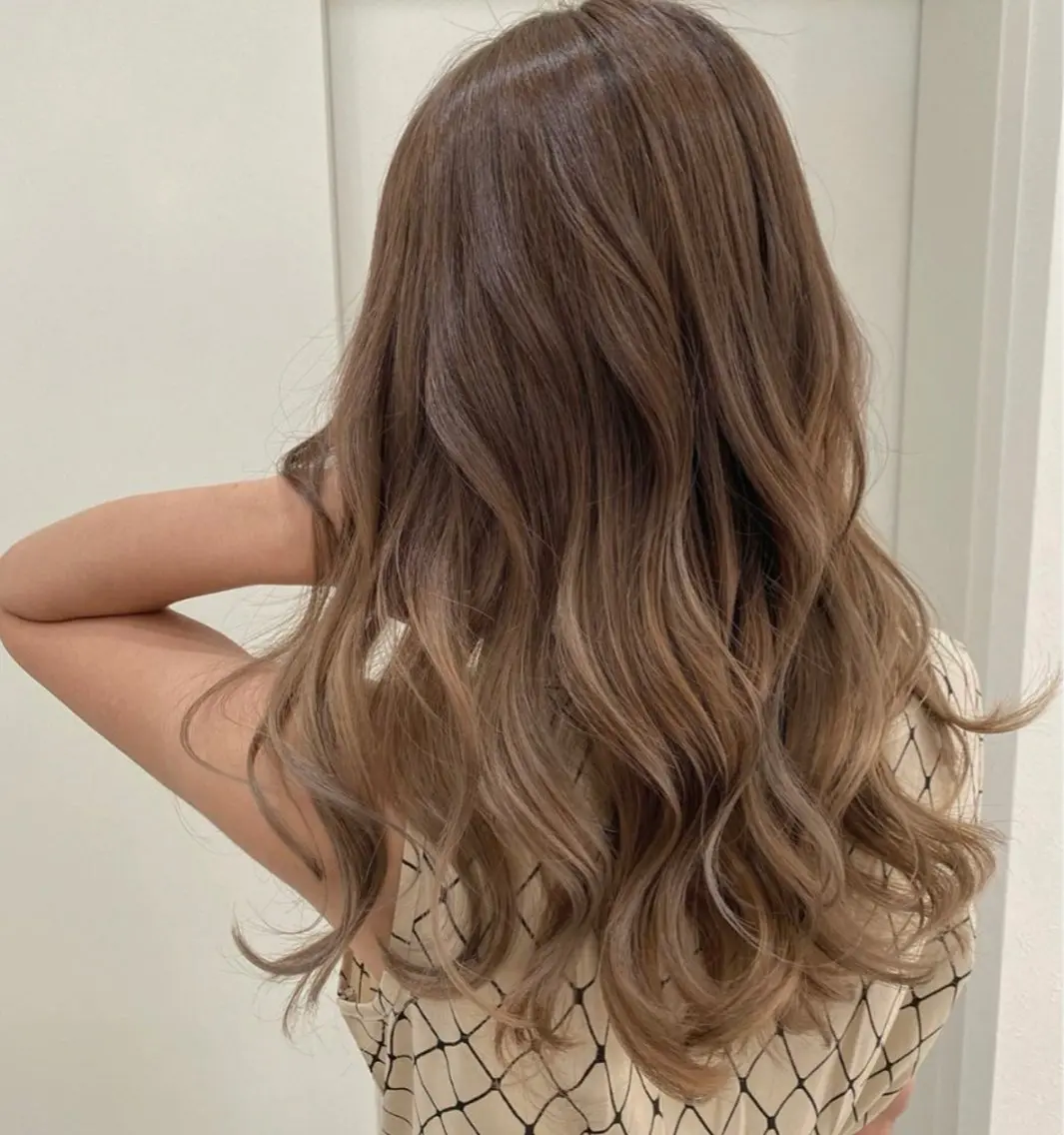 ロング カラー ヘアカラー トリートメント Hayashi Maiのヘアスタイル