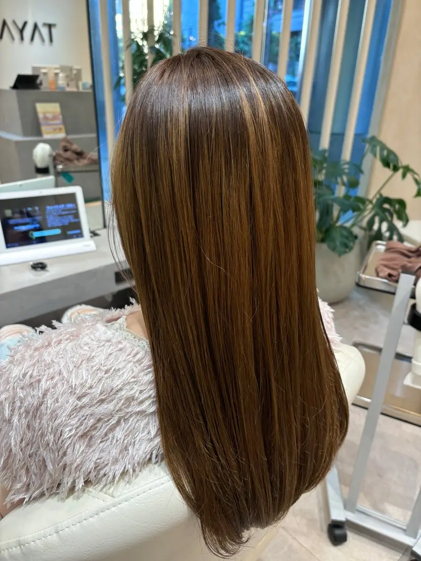 セミロング トバ ショウゴのヘアスタイル