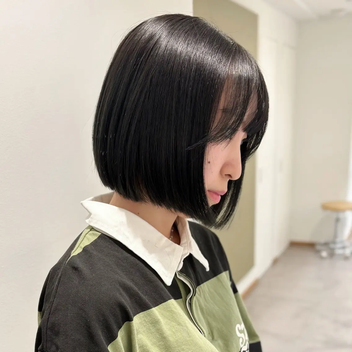ミディアム ボブ カット ヘアカラー ☕️NOA / レイヤーカット🍮のヘアスタイル