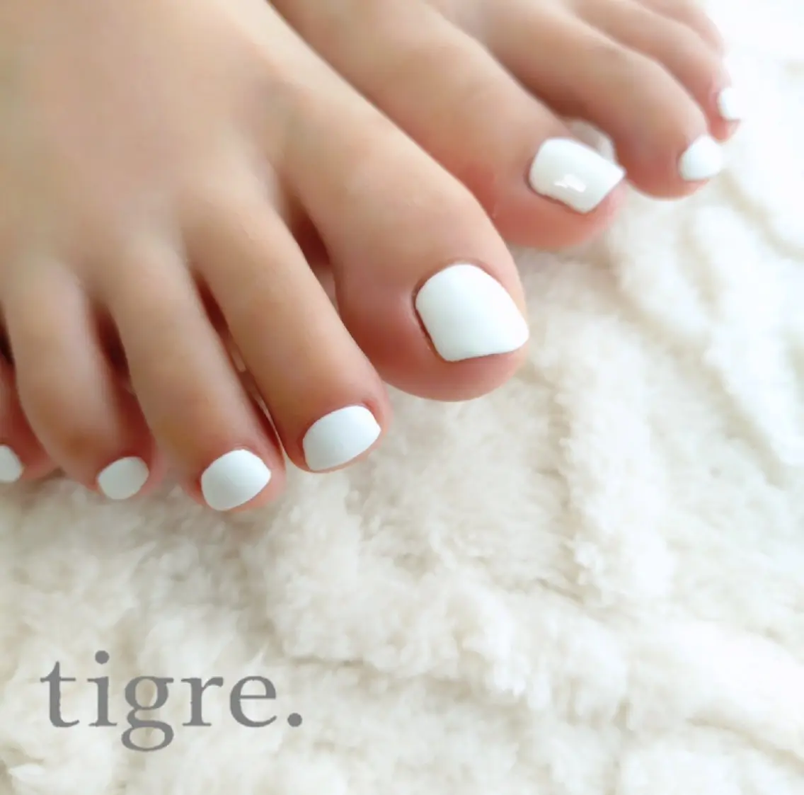 ネイル フットネイル tigre .のネイルデザイン
