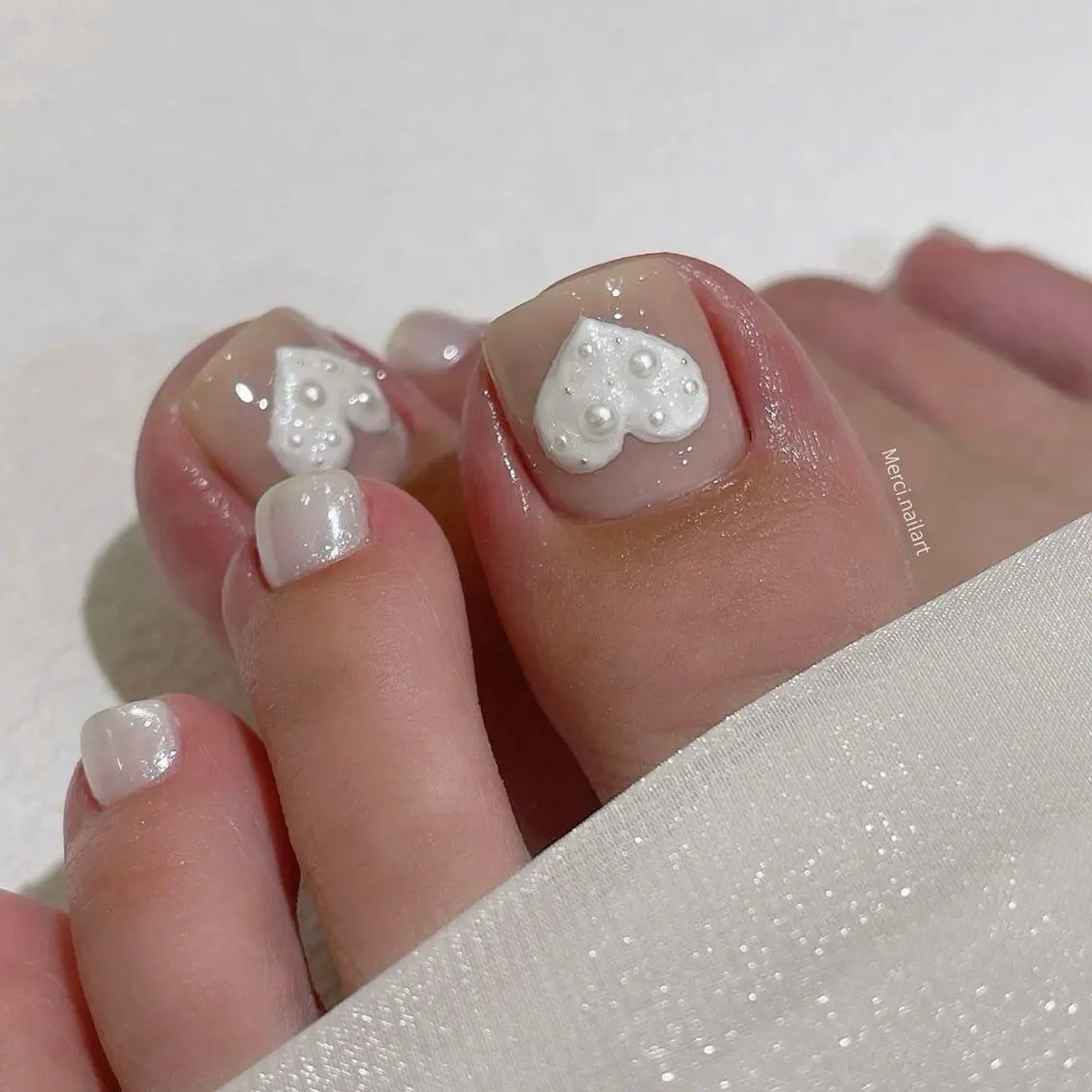 ネイル AURA NAIL 🌟鶴見店のネイルデザイン