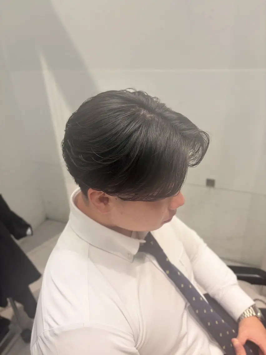 メンズ センターパート カット ✅曲がる縮毛矯正・ メンズ縮毛/森隆之介のヘアスタイル