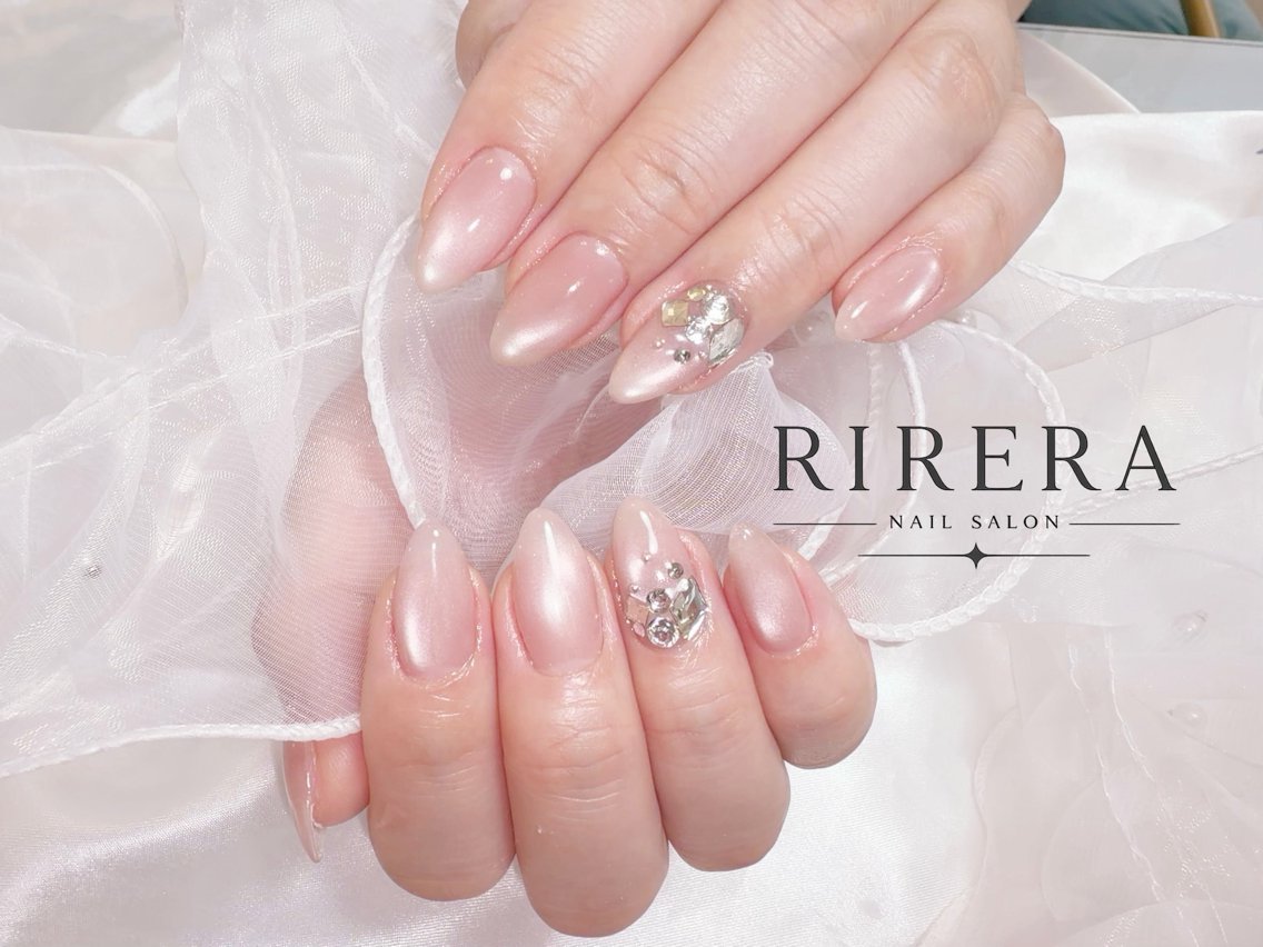 ネイル ジェルネイル マグネットネイル 持ち込み ワンホンネイル nail salon RIRERA大阪十三のネイルデザイン