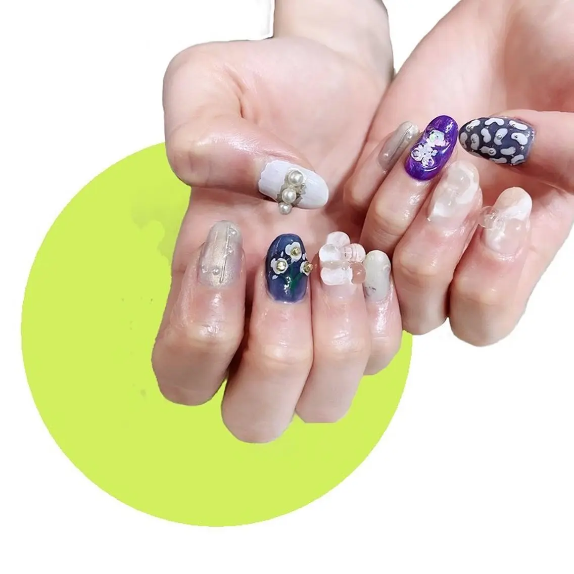 ネイル オーロラネイル 桜ネイル 氷ネイル・うるうるネイル 韓国ネイル マグネットネイル VOLLMOND nailのネイルデザイン