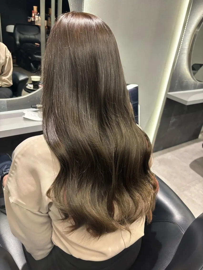 ロング カット ヘアカラー トリートメント 🫧髪質改善🫧 佐々木隆誠のヘアスタイル