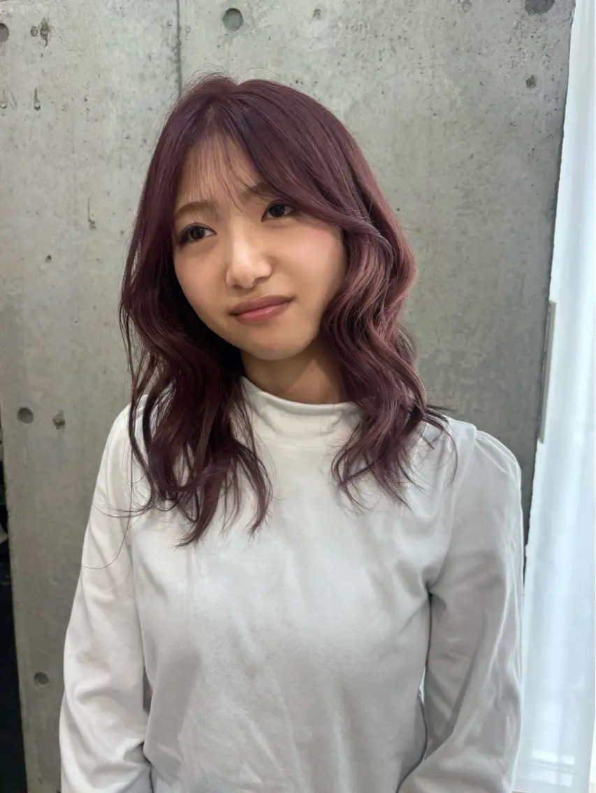 セミロング ヘアカラー ココロ♩ハイトーン/ 暖色  大名のヘアスタイル