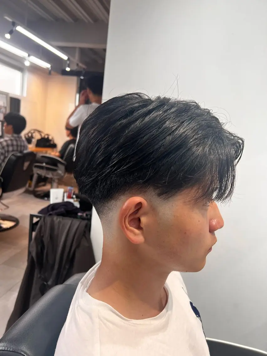 ショート カット メンズカット、パーマ 特化🔥🌊瀬川竜生のヘアスタイル