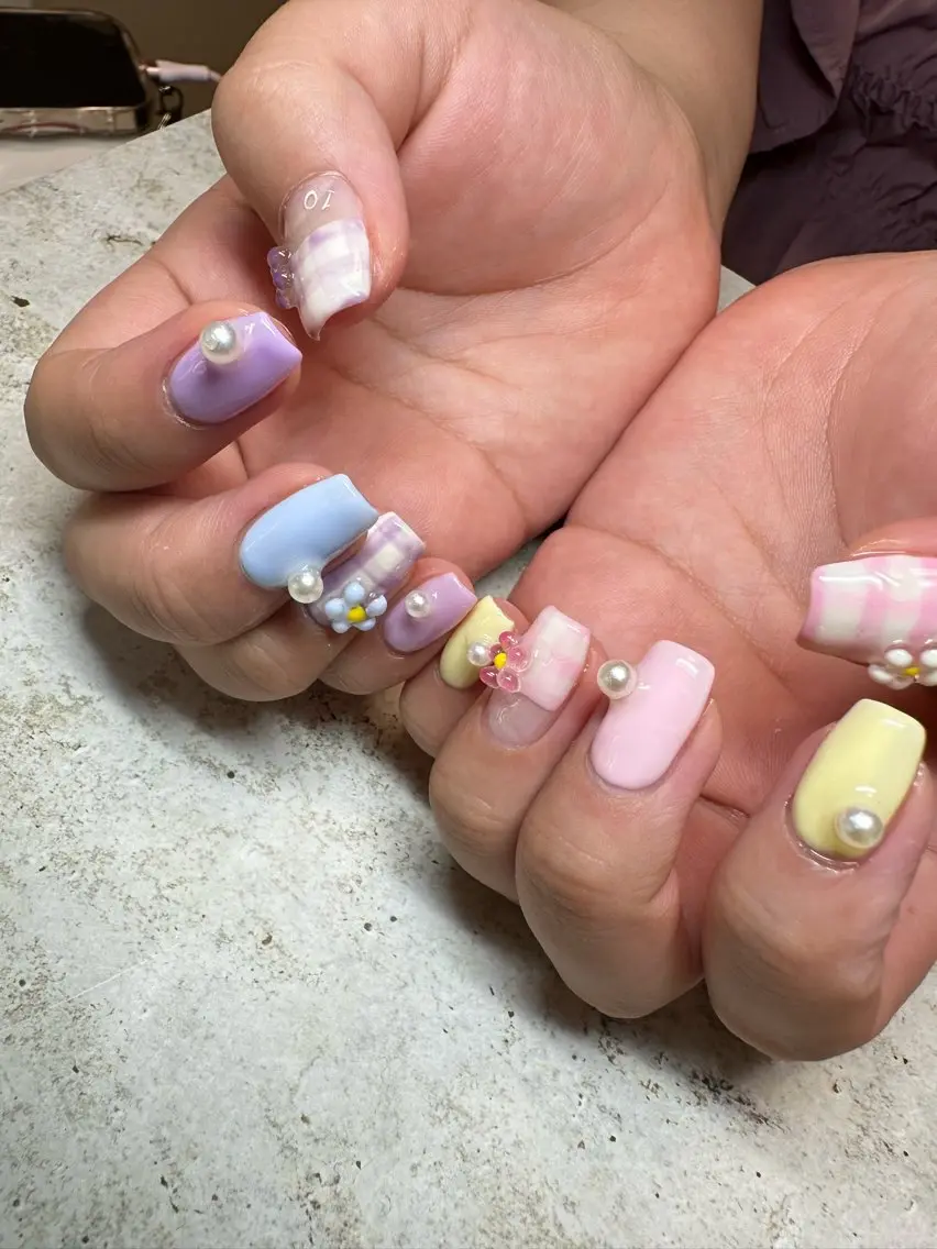 ネイル ハンドネイル Tomoe さいたま新都心/与野のネイルデザイン