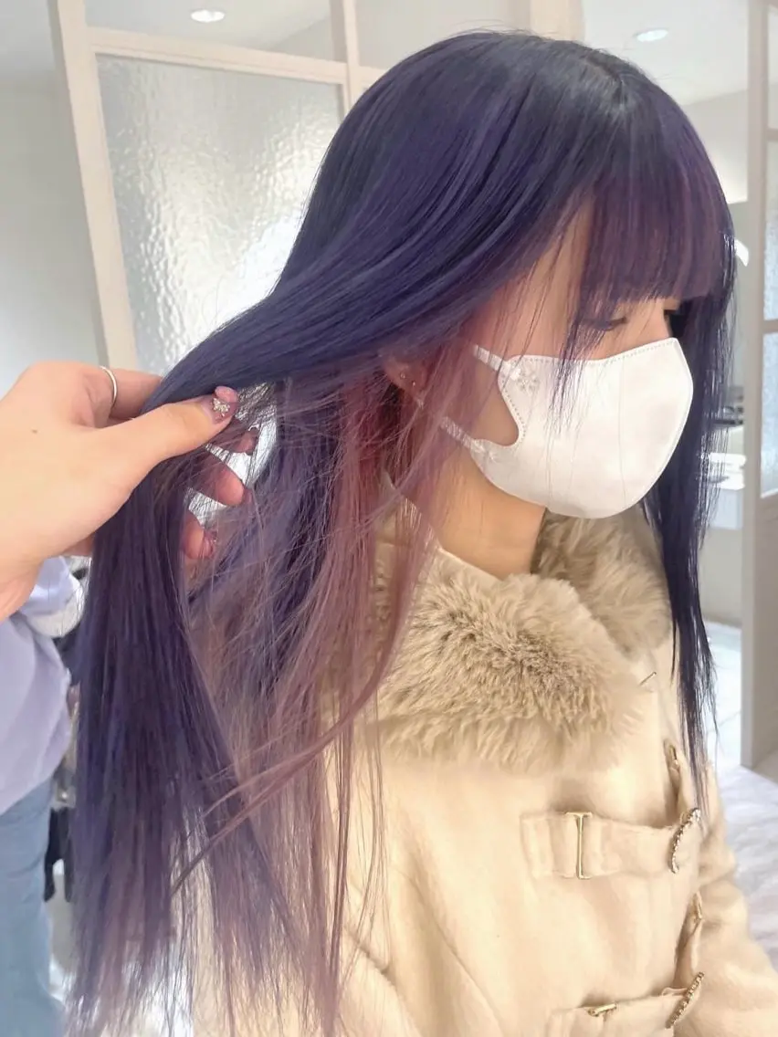 ロング fuwari 美白ショコラカラーのヘアスタイル