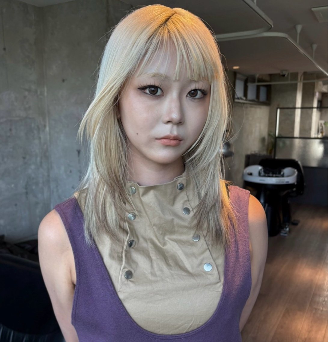 全体ケアブリーチ+ケアカラー+クイックトリートメントの写真