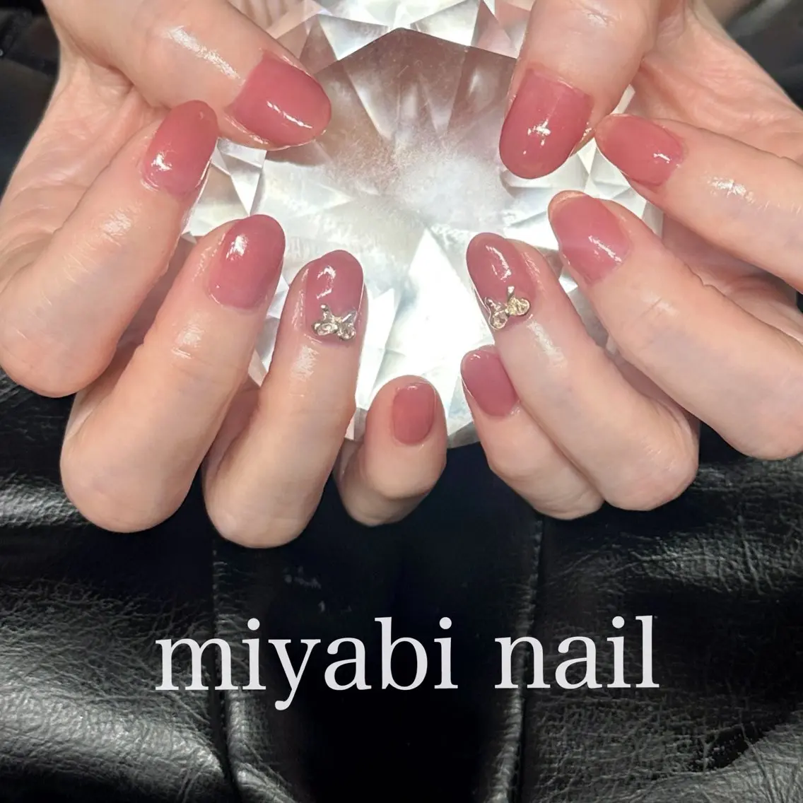 ネイル ジェルネイル 持ち込み オフィスネイル リボン ショートネイル ハンドネイル miyabi nail 桂川駅近くのネイルデザイン