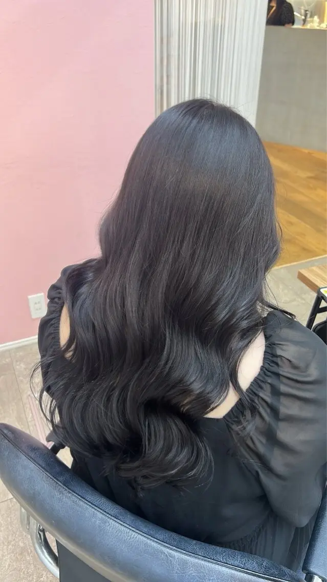 ロング カラー カット ヘアカラー トリートメント suehiro yunaのヘアスタイル