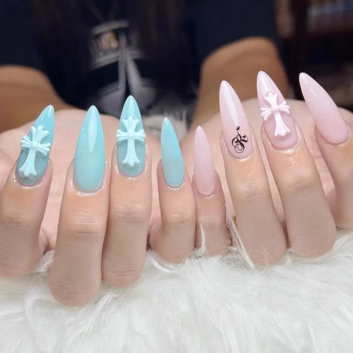 ネイル アートネイル オーロラネイル フラッシュネイル フレンチネイル ジェルネイル ハンドネイル Luci Nail Shinokuboのネイルデザイン
