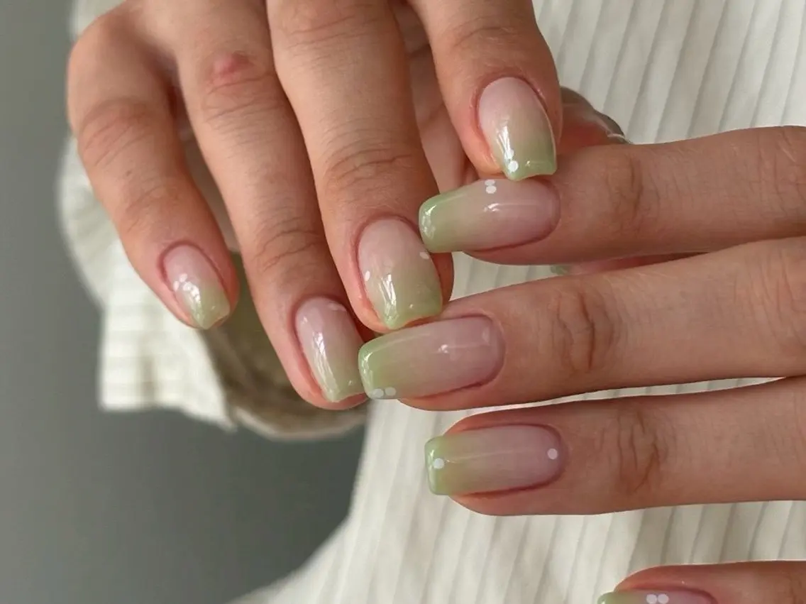 ネイル ハンドネイル 浦田 すずかのネイルデザイン