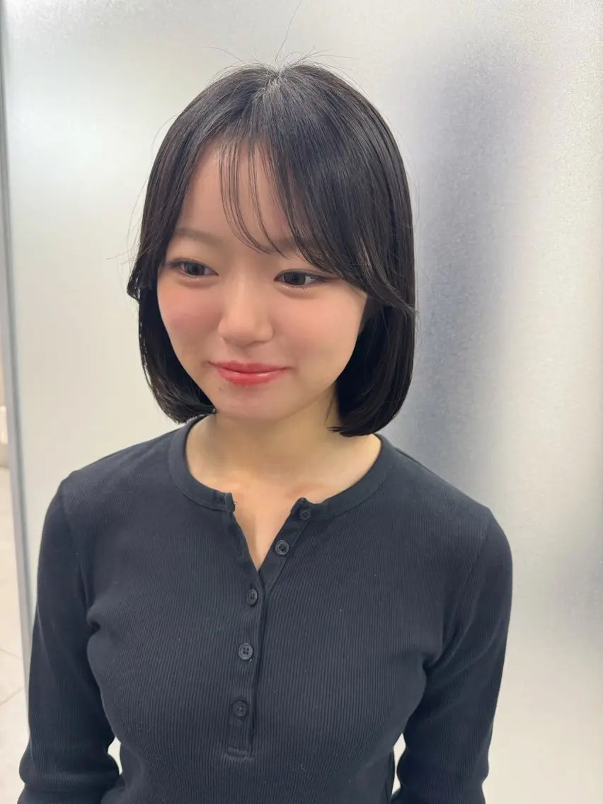 ショート ボブ 顔周りカット カット ヘッドスパ 透明感カラー ボブ ミディアム 齊木勇人のヘアスタイル
