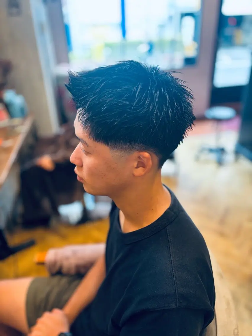 メンズ スパイキーショート モデル募集 YASUTOのヘアスタイル