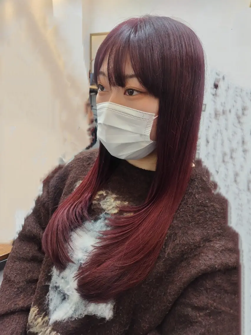 セミロング 韓国風ヘア レイヤーカット 澤田 あきのヘアスタイル