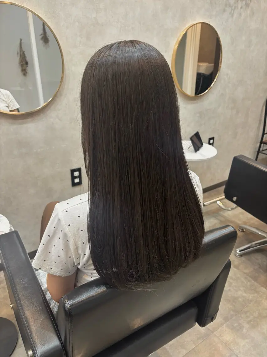 ロング アッシュ アッシュブラウン ヘアカラー トリートメント silk🐶 ayaneのヘアスタイル