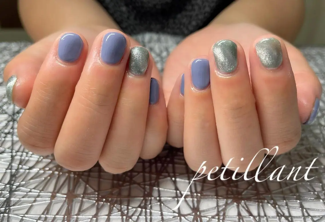 ネイル ブルー グリーン マグネットネイル ワンカラーネイル nail salon petillantのネイルデザイン