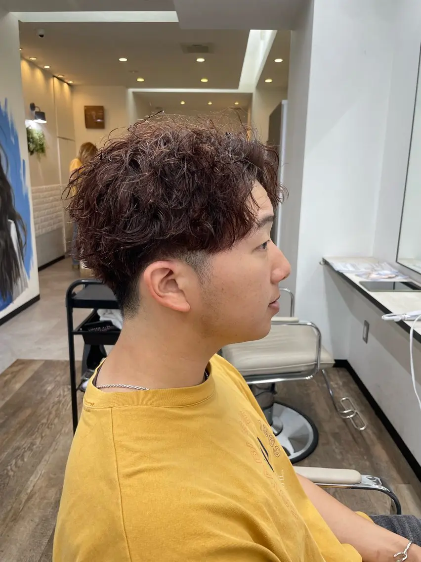 ショート パーマ メンズ メンズパーマ カット パーマ 暖色カラー/ メンズ/名駅/ユキハのヘアスタイル