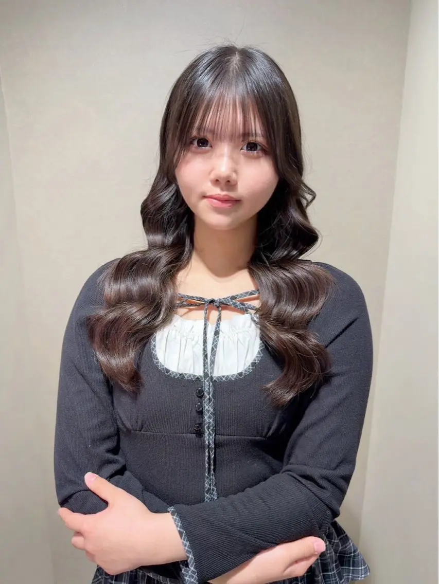 羽エクステ 1本​〜​の写真