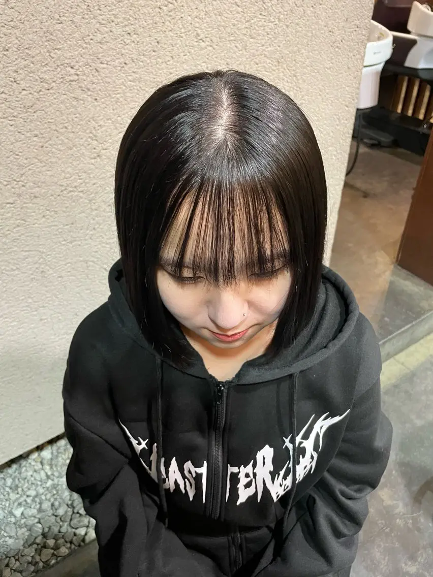ミディアム カラー 黒髪 SARAJU仁川 _aya🌼のヘアスタイル