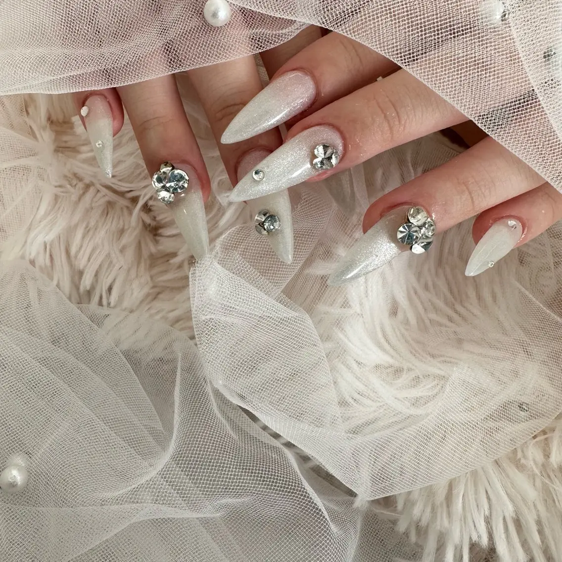 ネイル ハンドネイル LINO nail chihori🌻のネイルデザイン