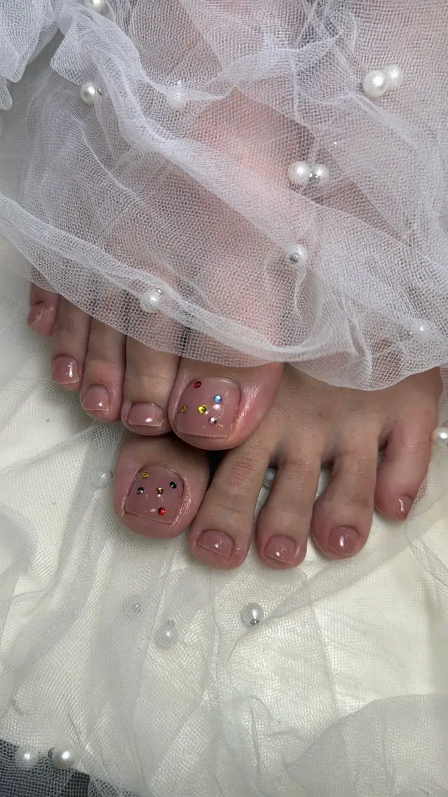 ネイル フラッシュネイル フラッシュマグ フットネイル フレンチネイル 韓国ネイル SAKU nail 作島茜のネイルデザイン