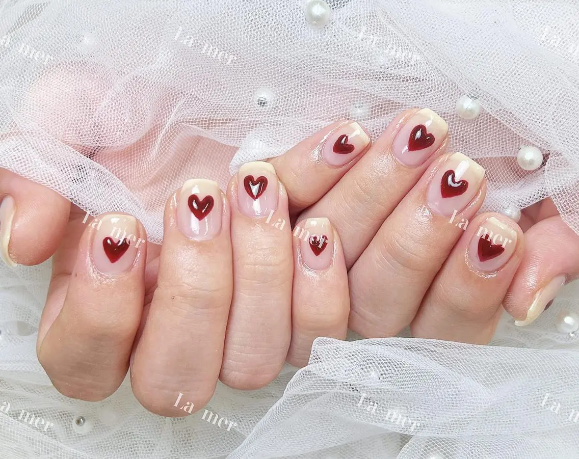 ネイル hikikibyee ♡のネイルデザイン