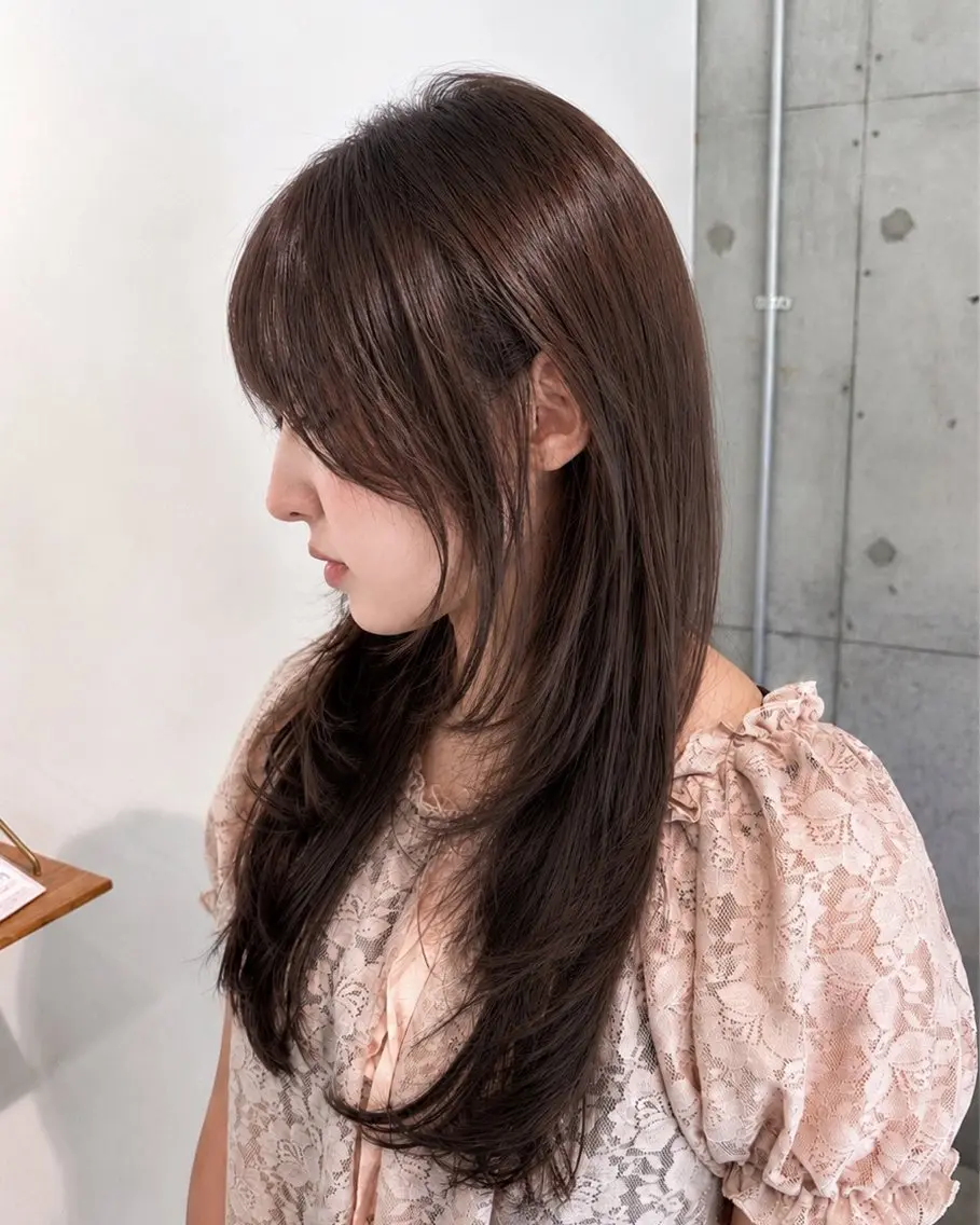 ロング レイヤーカット カット ヘアカラー トリートメント 関 柚花子のヘアスタイル