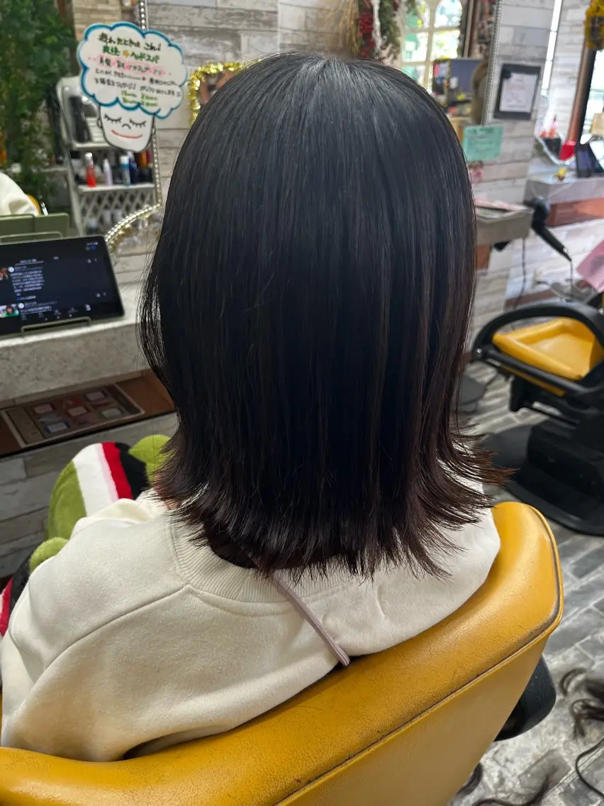 ショート ボブ 外ハネヘア カット トリートメント 大坪 拓斗のヘアスタイル