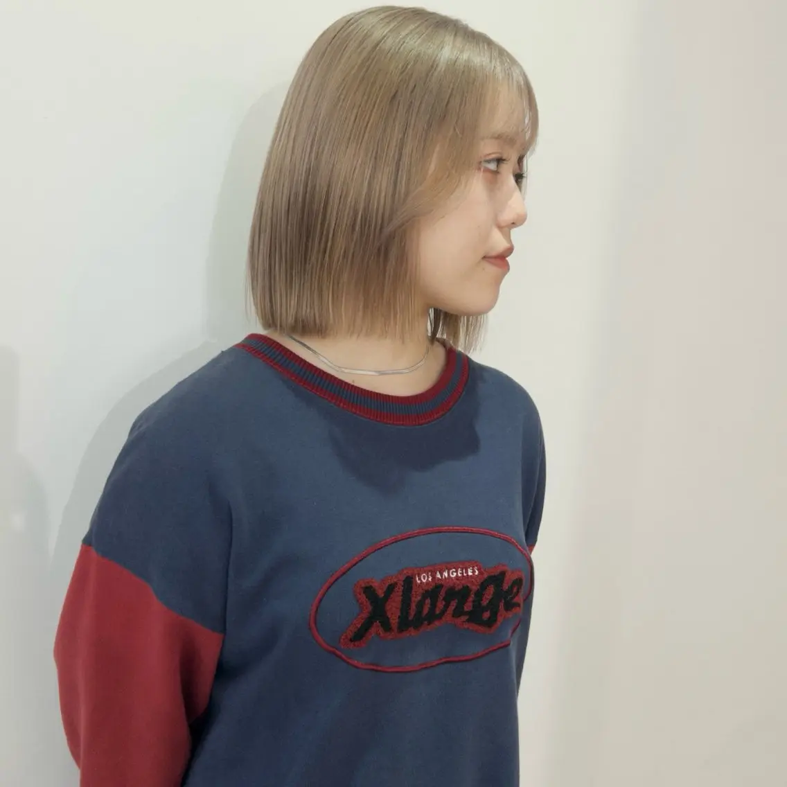 ミディアム カラー 透明感カラー ハイトーンカラー 顔まわりレイヤー 顔周りカット レイヤーカット ヘアカラー トリートメント nonoka オリーブ/レイヤーのヘアスタイル
