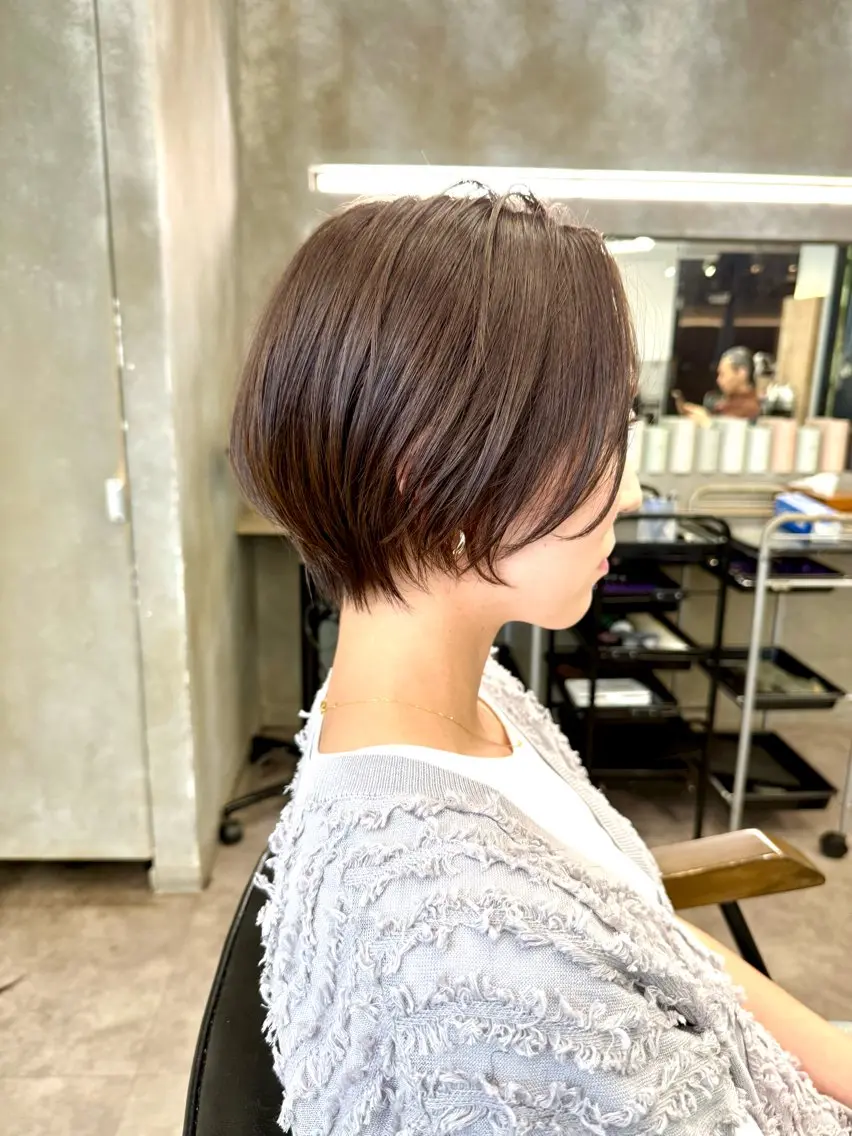 ショート カラー カット ヘアカラー 縮毛矯正 色気レイヤー& ショートはお任せ🌟のヘアスタイル