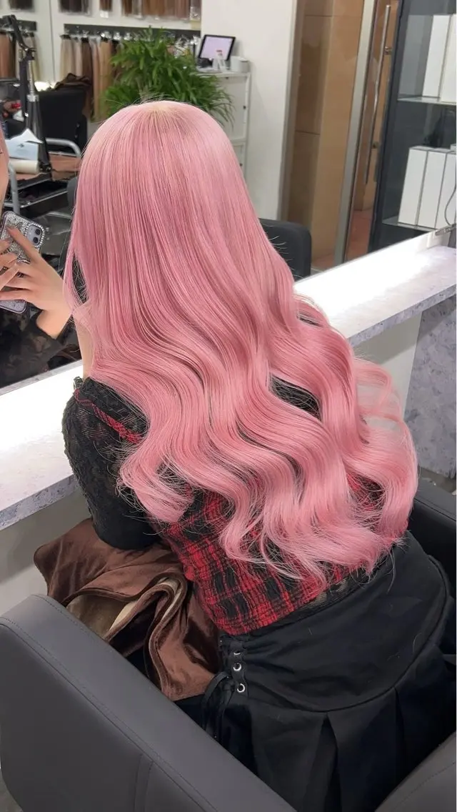 ロング EXCIA三宮 SHUNSEIのヘアスタイル